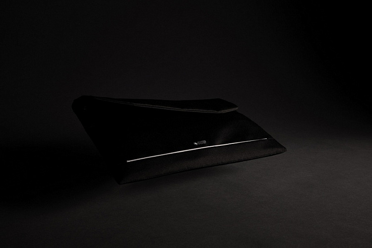 Чехол для ноутбука 15.6", черный