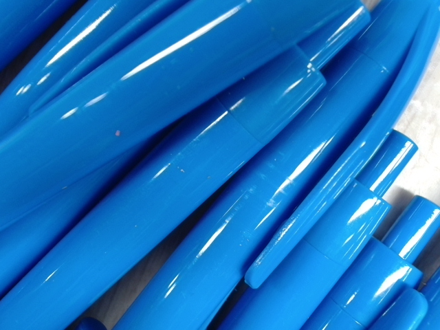 Ручка шариковая пластиковая Air