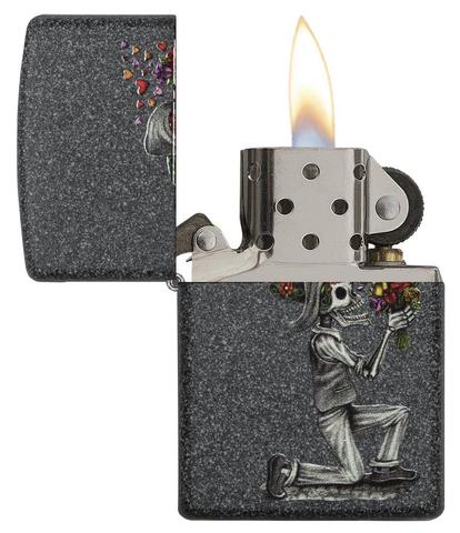 Набор ZIPPO Влюбленные зомби из двух зажигалок с покрытием Iron Stone™, серые, матовые