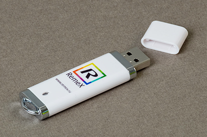Уф-печать логотипом на USB флешки