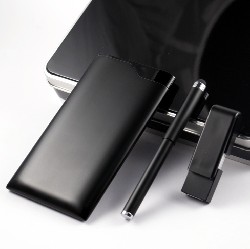 Набор: портативный аккумулятор, флешка и ручка-стиллус