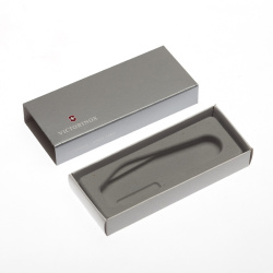 Коробка для ножей VICTORINOX 84 мм толщиной 1-2 уровня, картонная, серебристая