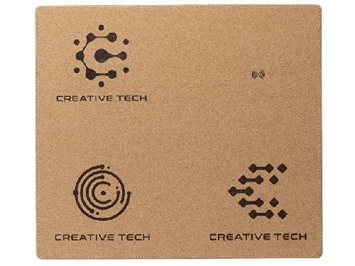 Пробковый коврик для рабочего места с беспроводной зарядкой Querсus с гравировкой