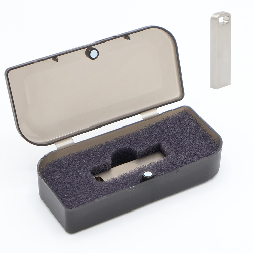 Флешка Rail 16 Гб в футляре, серебристая