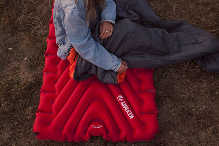 Надувной коврик Insulated Static V Luxe