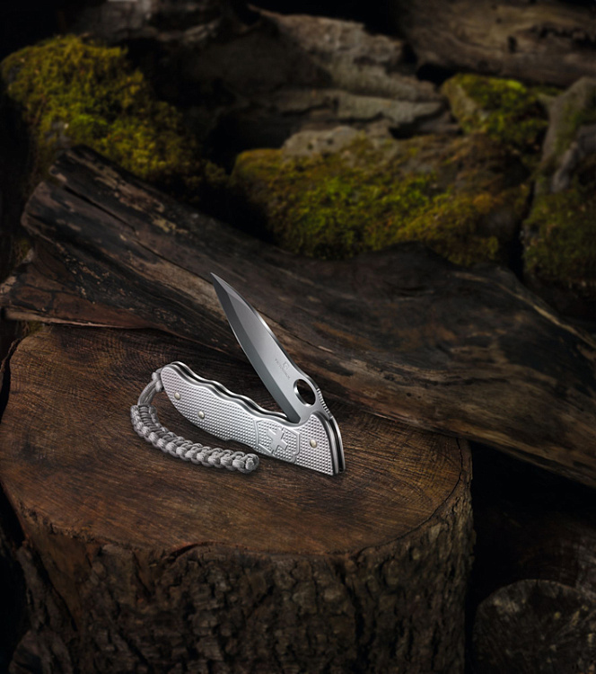 Нож охотника VICTORINOX Hunter Pro M Alox 130 мм, 4 функции, с фиксатором лезвия, серебристый
