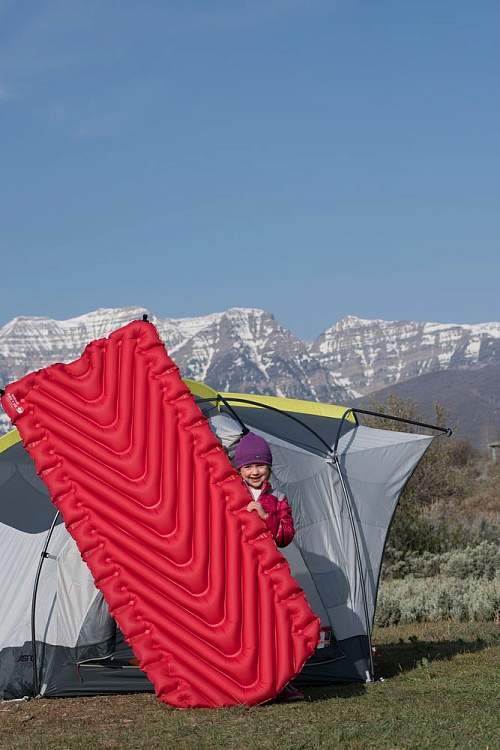 Надувной коврик Insulated Static V Luxe