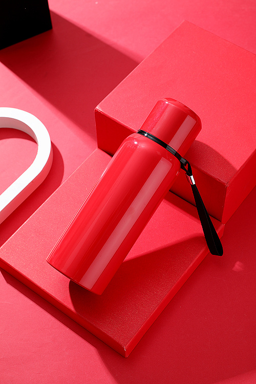 Термос S-travel с датчиком температуры 600 мл.