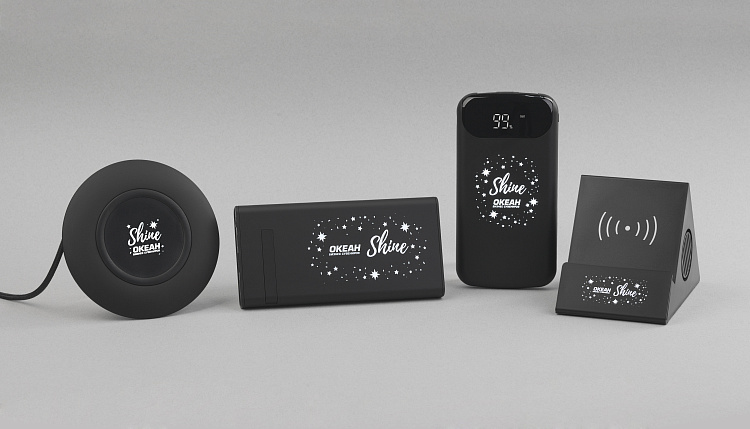 Беспроводное зарядное устройство "Eight SOFTTOUCH", 8000 mAh, с подсветкой логотипа