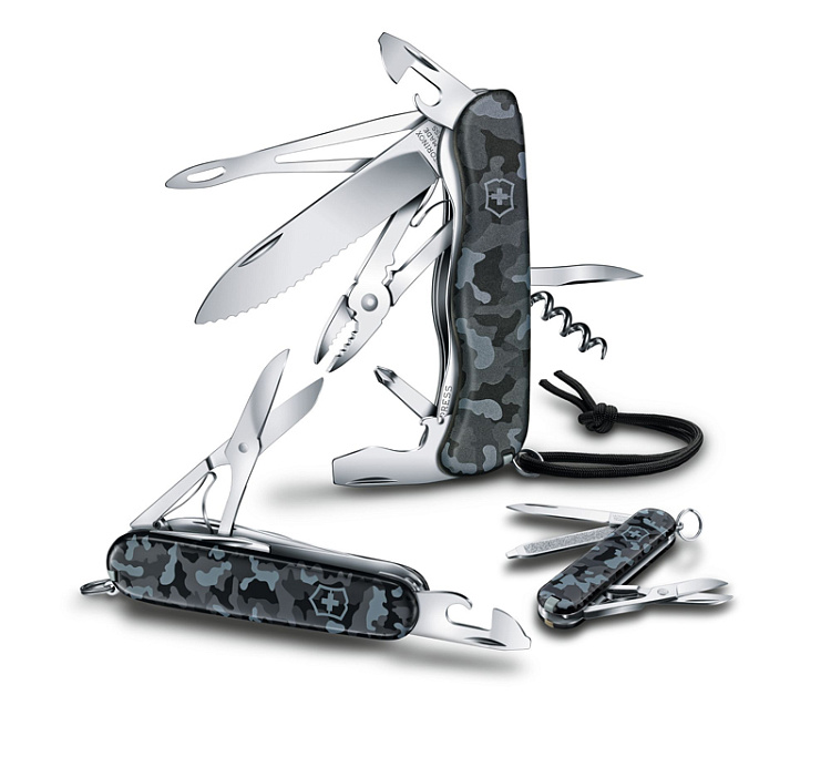 Нож-брелок VICTORINOX Classic SD Navy Camouflage, 58 мм, 7 функций, серо-синий камуфляж