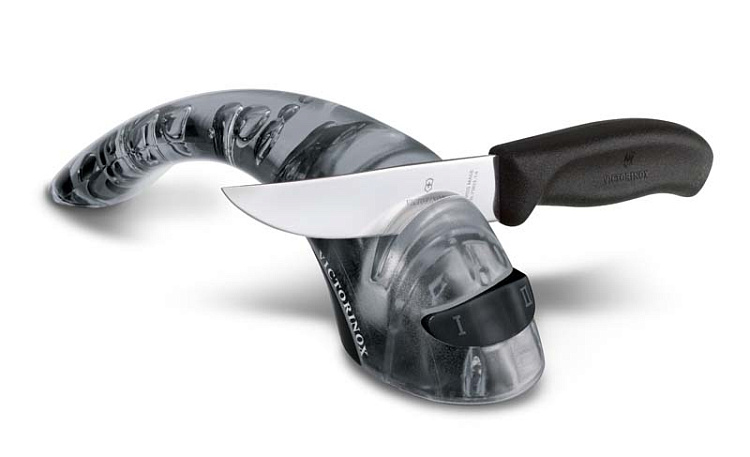 Точилка VICTORINOX для кухонных ножей, с 2 керамическими дисками, 205x55x65 мм, чёрная