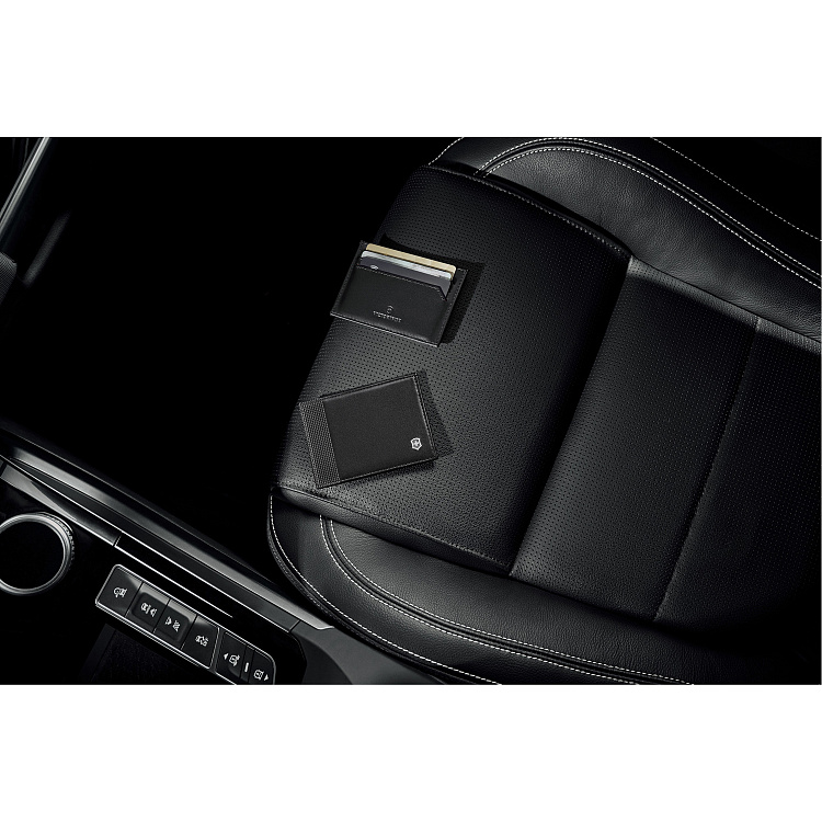 Визитница VICTORINOX Altius Alox с защитой от сканирования RFID, чёрная, натуральная кожа, 8x1x10 см