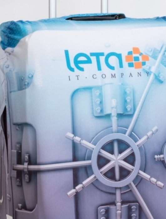 Новогодний набор для IT компании Leta