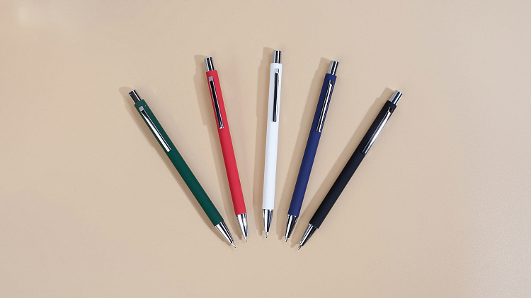 Блокнот "Magnet" с ручкой Trade на магните, с подставкой под смартфон