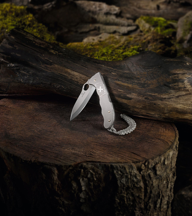 Нож охотника VICTORINOX Hunter Pro M Alox 130 мм, 4 функции, с фиксатором лезвия, серебристый