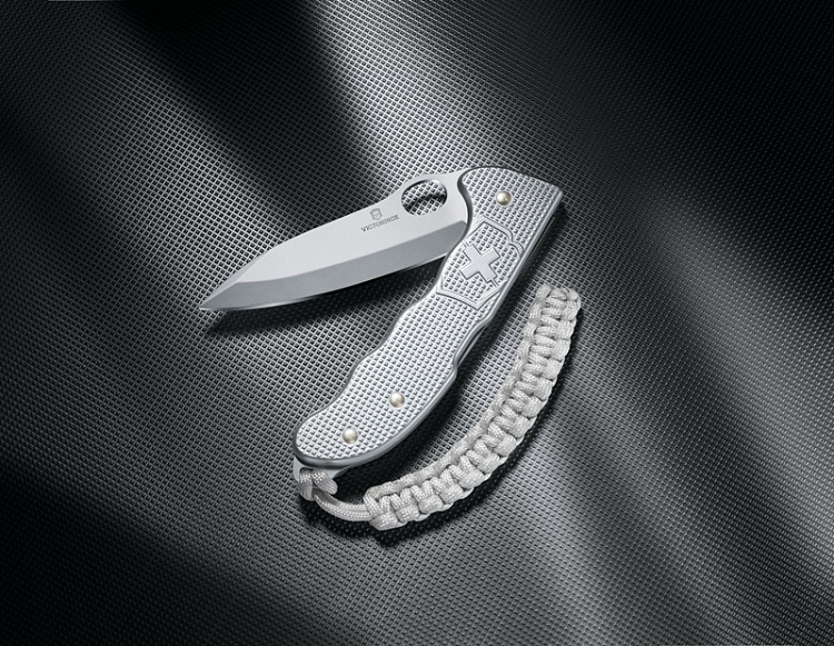 Нож охотника VICTORINOX Hunter Pro M Alox 130 мм, 4 функции, с фиксатором лезвия, серебристый