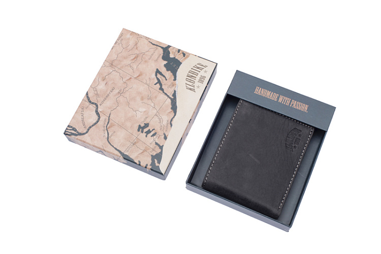 Бумажник KLONDIKE Yukon, натуральная кожа в черном цвете, 10,5 х 2,5 х 9 см