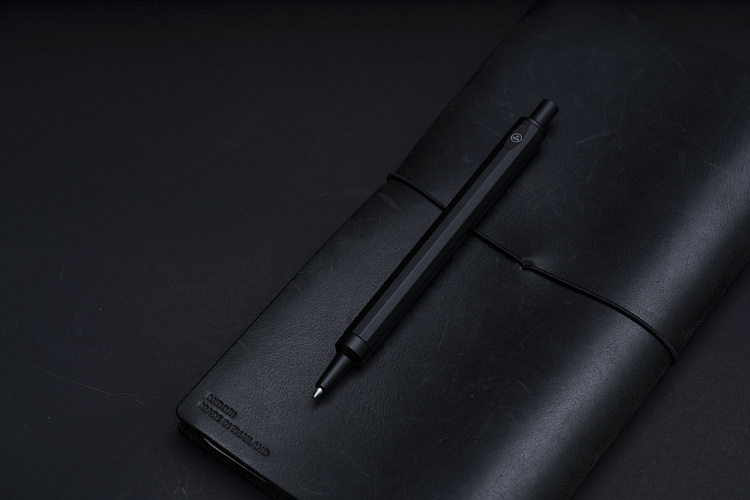 Шариковая ручка BALLPOINT