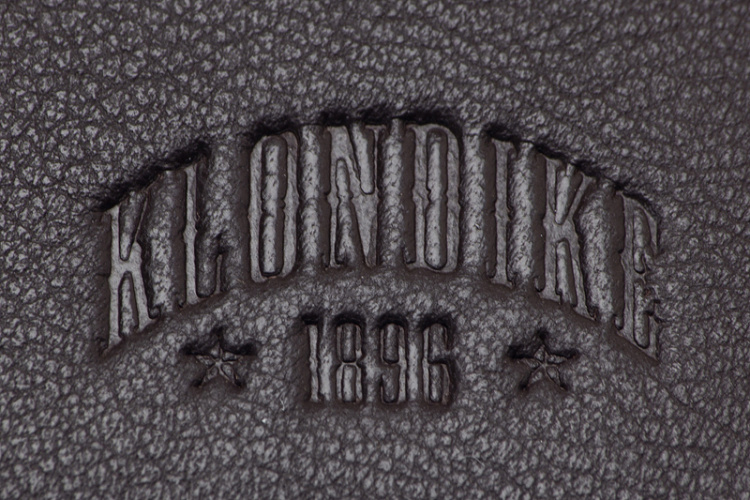 Бумажник KLONDIKE Claim, натуральная кожа в коричневом цвете, 10 х 2 х 12,5 см