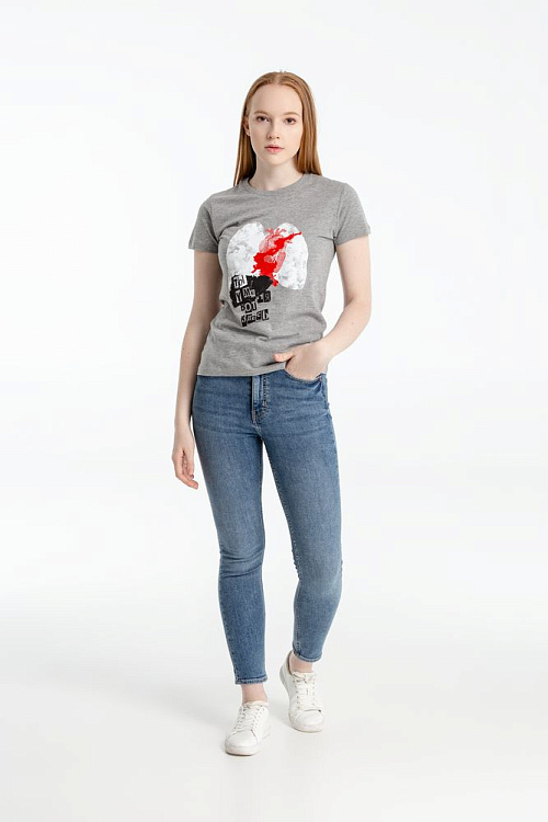 Футболка женская «Ты у меня вот здесь»