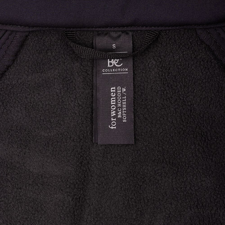 Куртка женская Hooded Softshell