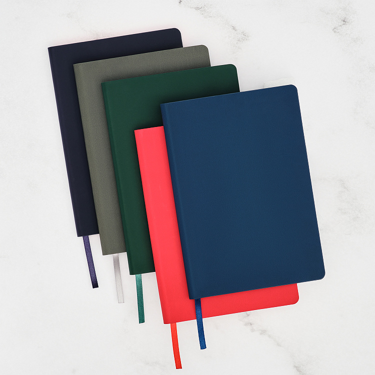 Ежедневник Latte soft touch недатированный