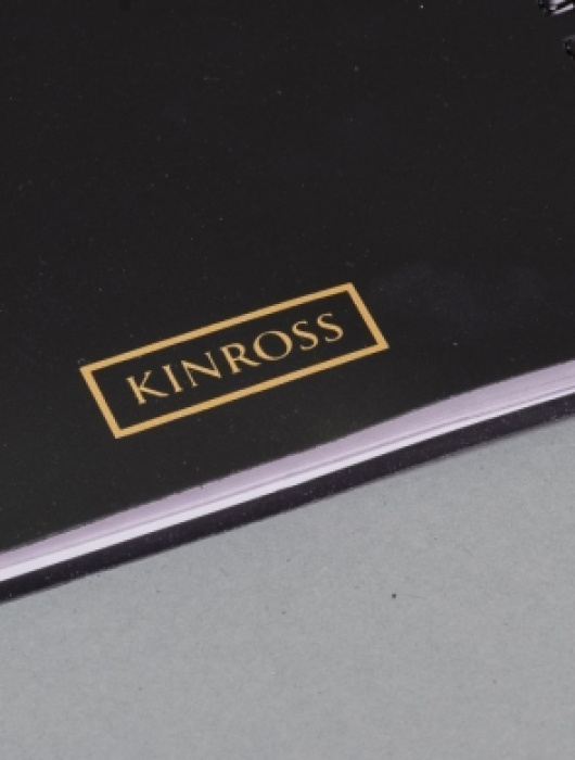 Мультиинструмент и фирменный блокнот для компании KINROSS