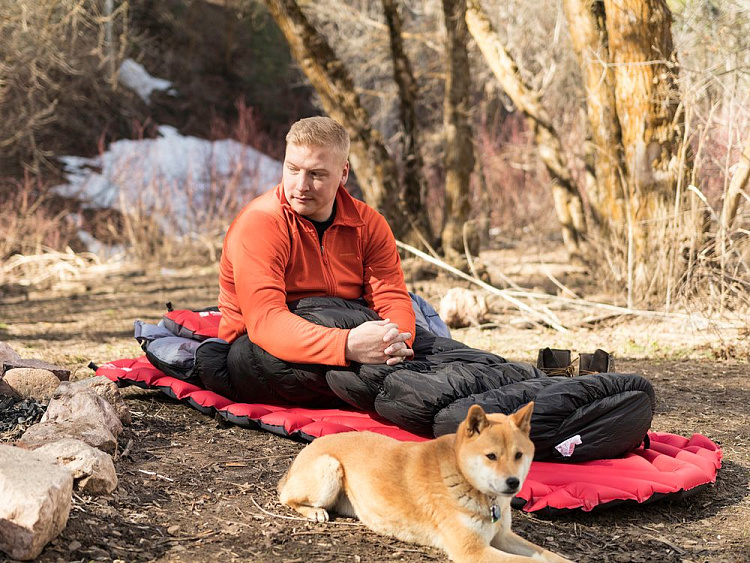 Надувной коврик Insulated Static V Luxe