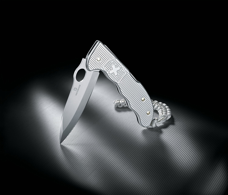 Нож охотника VICTORINOX Hunter Pro M Alox 130 мм, 4 функции, с фиксатором лезвия, серебристый