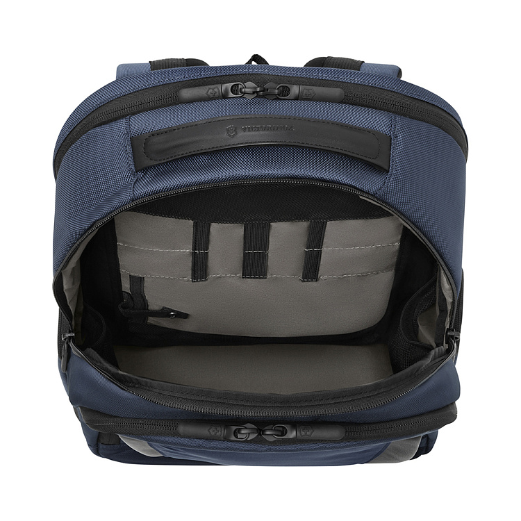 Рюкзак VICTORINOX Altmont Professional Essential Laptop Backpack 15'', синий, полиэфир, 34x27x43 см, 24 л
