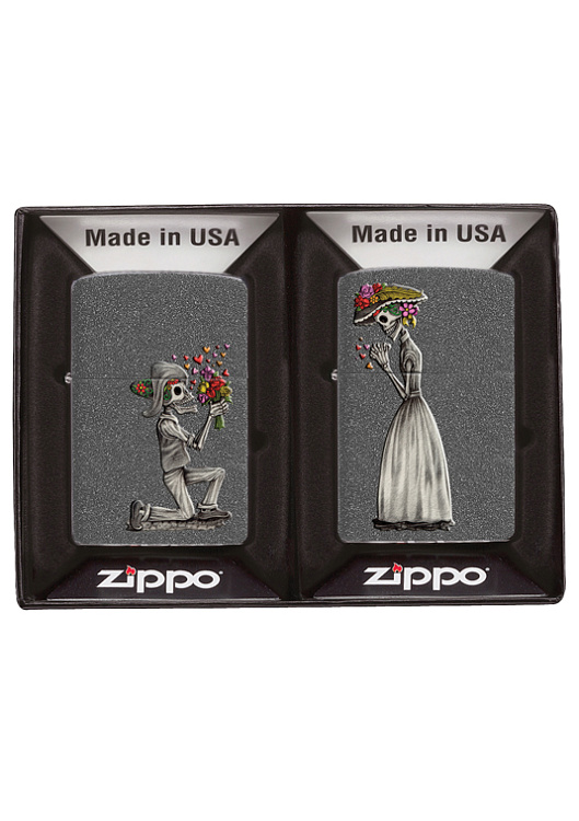 Набор ZIPPO Влюбленные зомби из двух зажигалок с покрытием Iron Stone™, серые, матовые