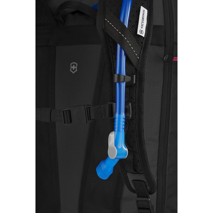 Рюкзак VICTORINOX Altmont Active L.W. Rolltop Backpack, чёрный, 100% нейлон, 30x19x46 см, 20 л