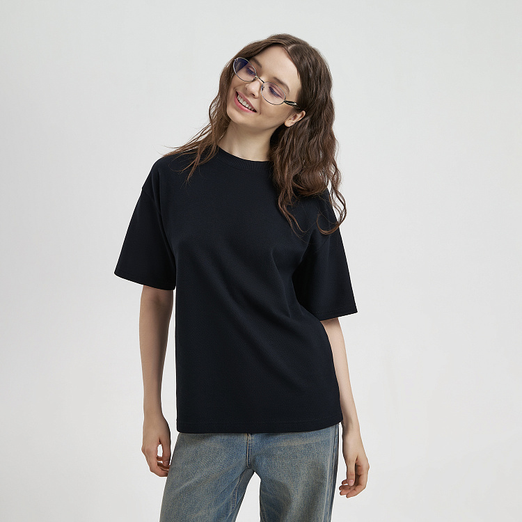 Футболка унисекс премиум AURA