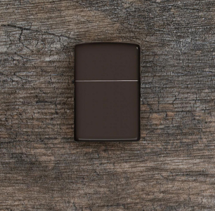 Зажигалка ZIPPO Classic с покрытием Brown Matte, латунь/сталь, коричневая, матовая, 38x13x57 мм