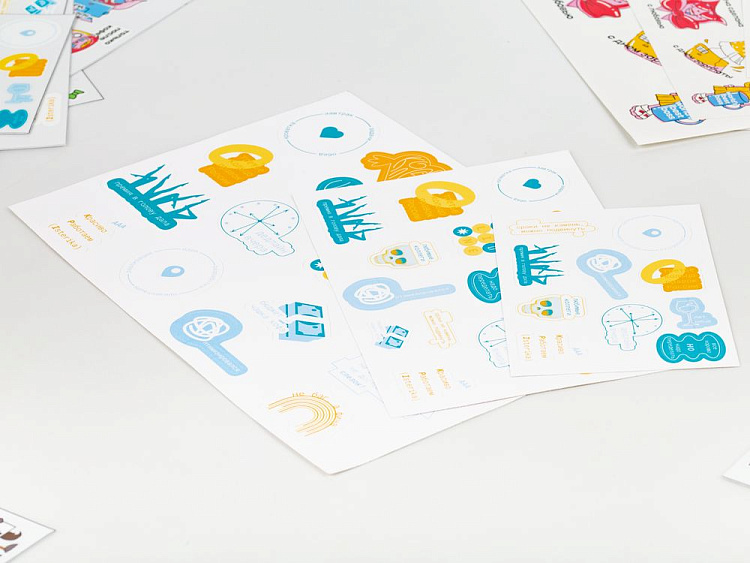Наклейки из ПВХ Sticker Pack на заказ