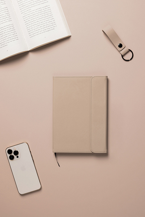 Блокнот VINGA Baltimore из переработанных полиуретана и бумаги GRS, А5