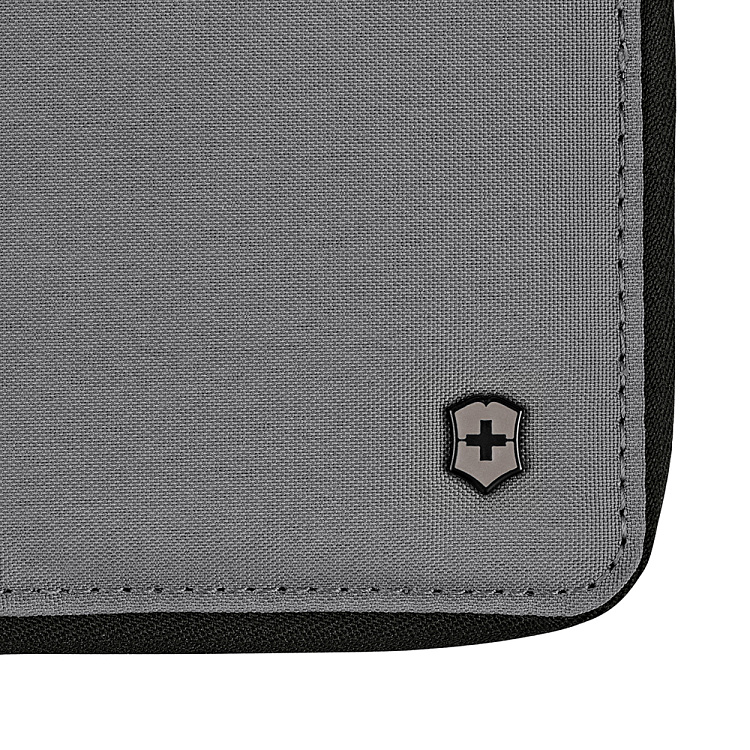 Портмоне для кредитных карт VICTORINOX Travel Essentials Card Holder, серое, полиэстер, 11х1x9 см