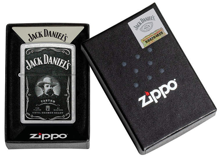 Зажигалка ZIPPO Jack Daniels® с покрытием Street Chrome, латунь/сталь, серебристая, 38x13x57 мм