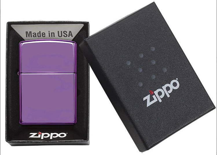 Зажигалка ZIPPO Classic с покрытием Abyss™, латунь/сталь, фиолетовая, глянцевая, 38x13x57 мм