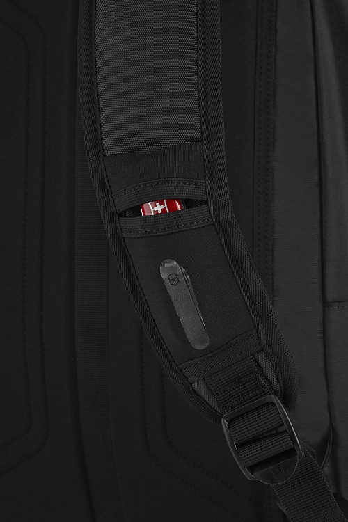 Рюкзак VICTORINOX Altmont Original Standard Backpack, чёрный, 100% полиэстер, 31x23x45 см, 25 л