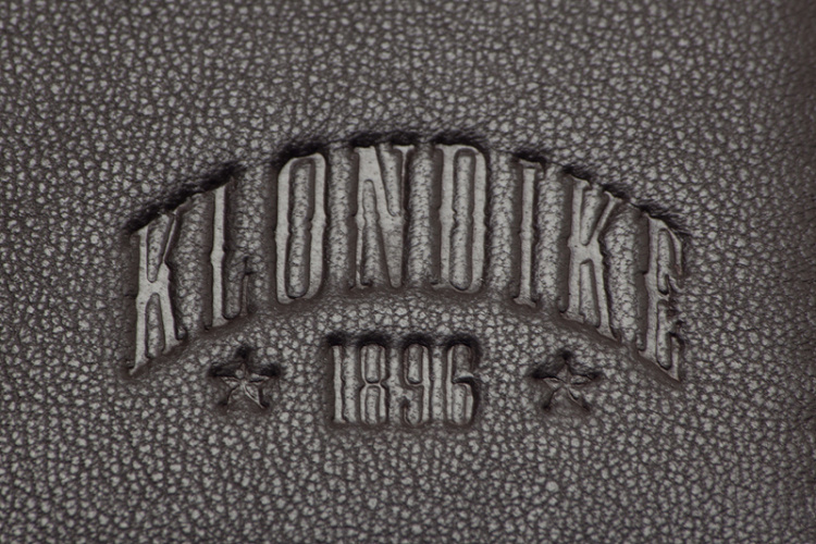 Бумажник KLONDIKE Claim, натуральная кожа в коричневом цвете, 10,5 х 1,5 х 13 см