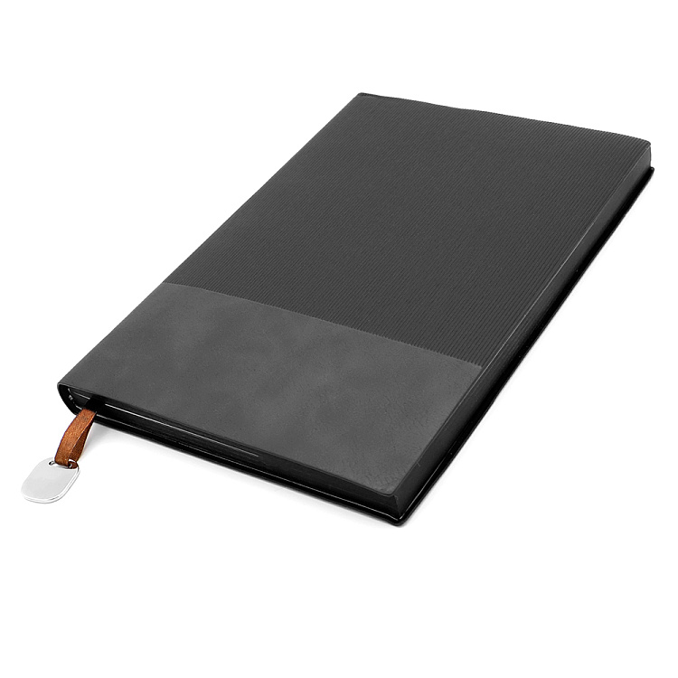 Блокнот A5 Shell в мягком переплёте c металлической биркой