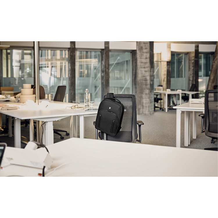 Рюкзак VICTORINOX Altmont Professional City Laptop 14'', чёрный, полиэфирная ткань, 27x15x40 см,14 л