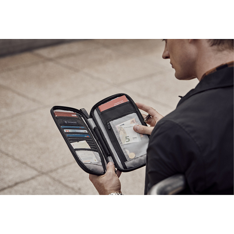 Органайзер VICTORINOX TA 5.0 Travel Organizer с RFID защитой, чёрный, нейлон, 13x3x26 см