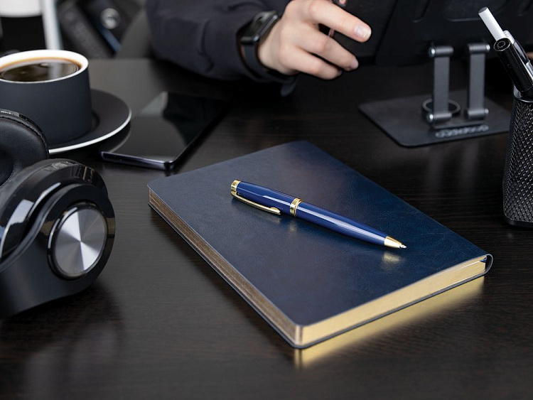 Ручка шариковая Letra Gold