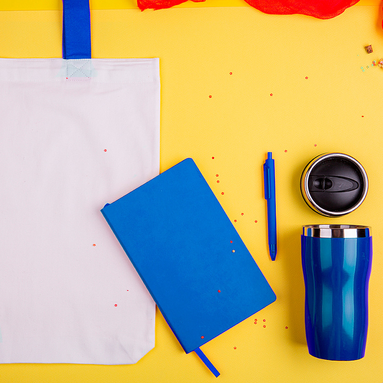 Набор подарочный SWEETFACE: бизнес-блокнот, ручка, термокружка, сумка, зеленый