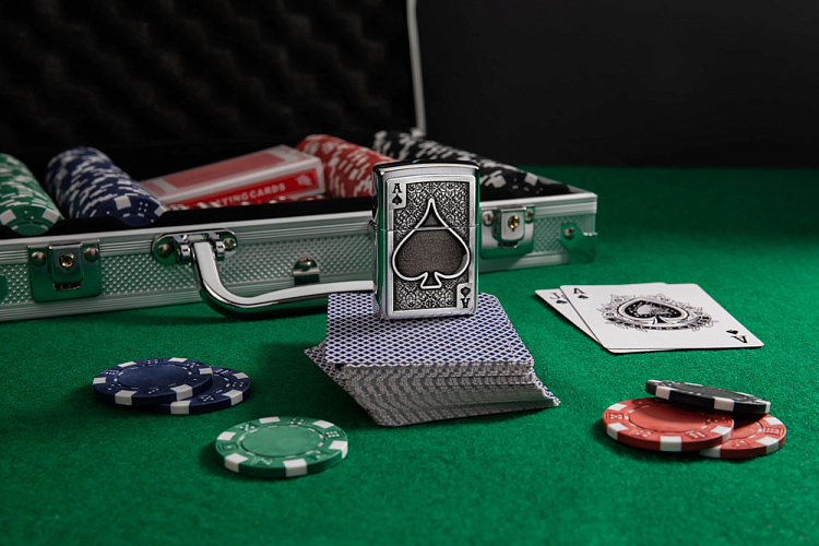Зажигалка ZIPPO Ace Of Spades с покрытием Brushed Chrome, латунь/сталь, серебристая, 38x13x57 мм
