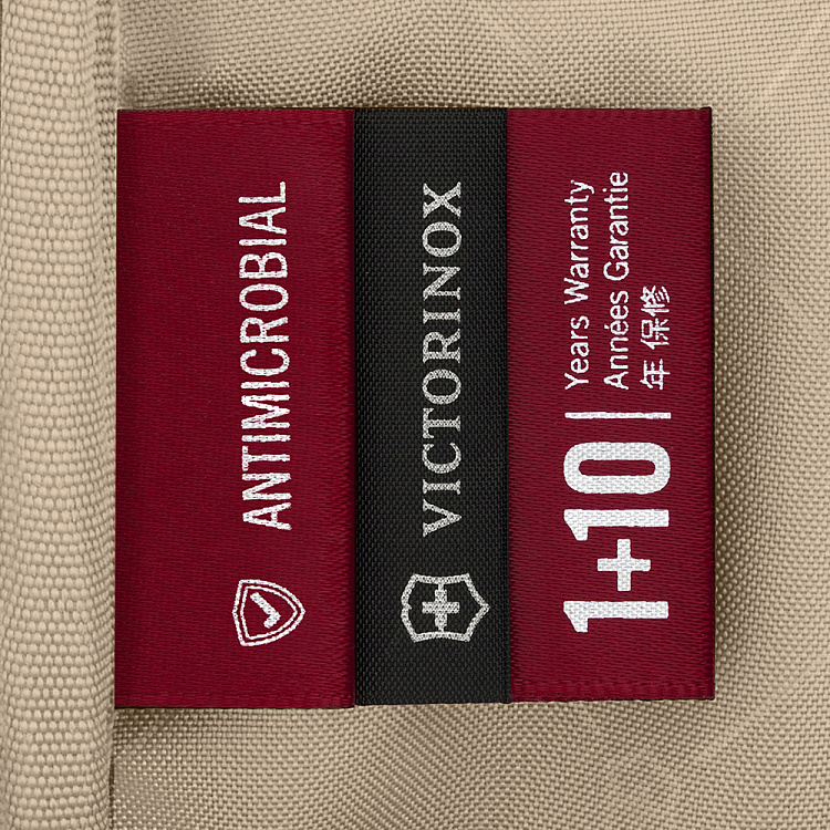 Рюкзак VICTORINOX Victoria Signature Deluxe Backpack, черный, нейлон/кожа, 32x18x39 см