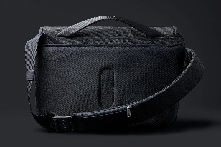 Сумка ClickSling X 40х27х12 см, черная